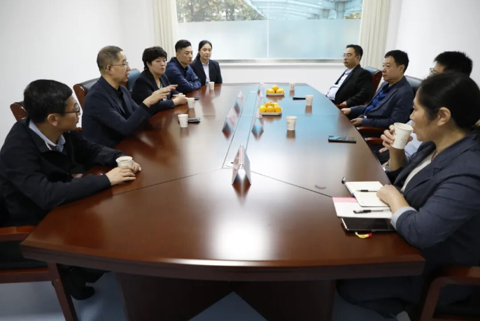 1763694099952443.png screenshot_2025-11-21_11-01-27.png